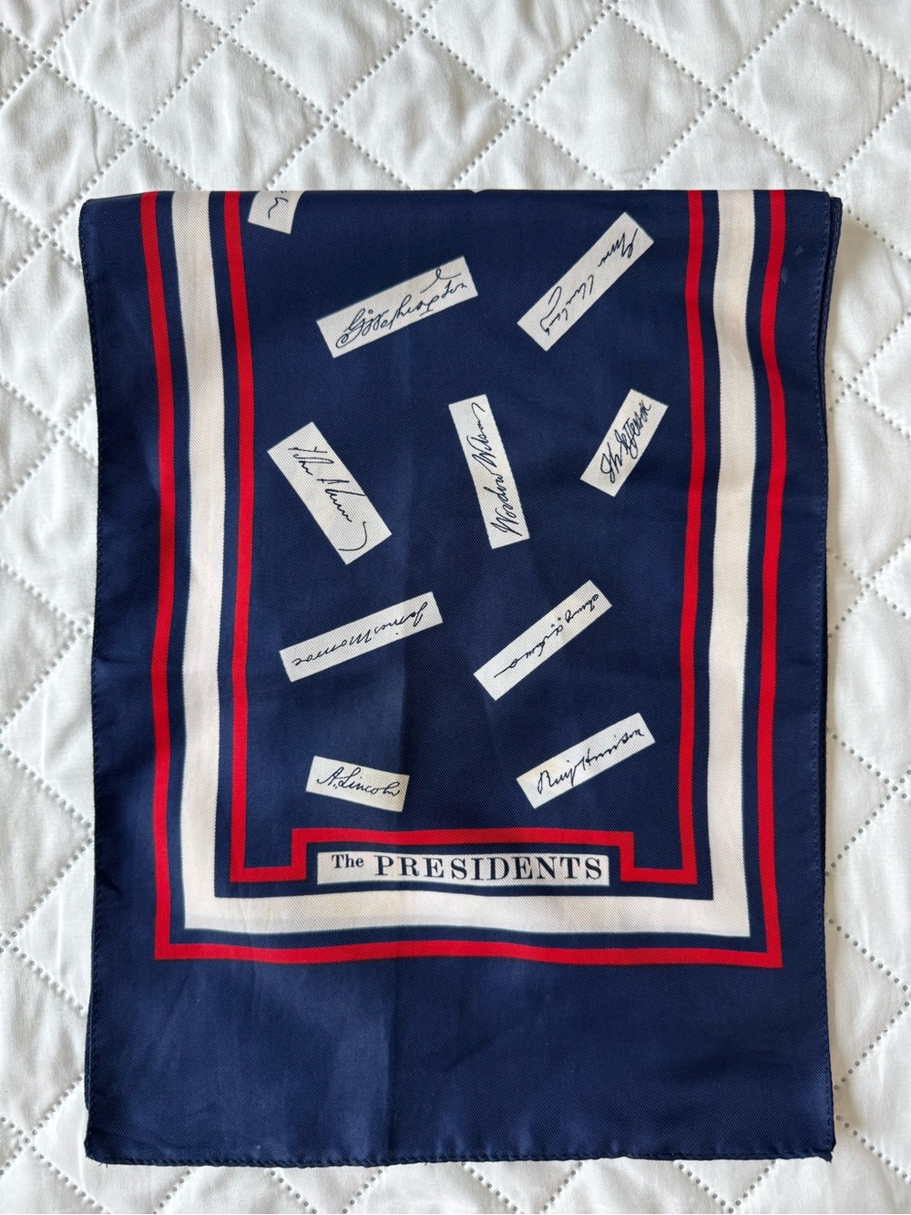 Millicent “The Presidents” Scarf 1993 Smithsonian Italy Americana 52*10 in